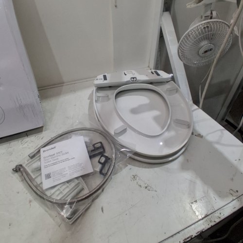 BRONDELL SWASH ECOSEAT NON-ELECTRIC SLOW-CLOSE BIDET TOILET SEAT - FITS ELONGATED TOILETS 18"-19.5"/5.5"-8" BOLT SPREAD - WHITE (MODEL: S101-EW) image 4