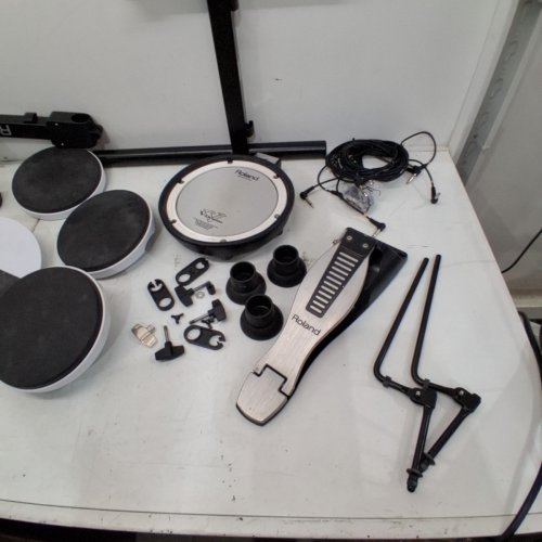 ROLAND ELECTRONIC DRUM KIT WITH EXPRESSIVE PLAYABILITY, NOISE-REDUCING FEATURES, MESH-HEAD SNARE, WIDE ACOUSTIC-STYLE PLAYING LAYOUT & OPTIONAL BLUETOOTH EXPANSION - BLACK (MODEL: TD-02KV) image 3