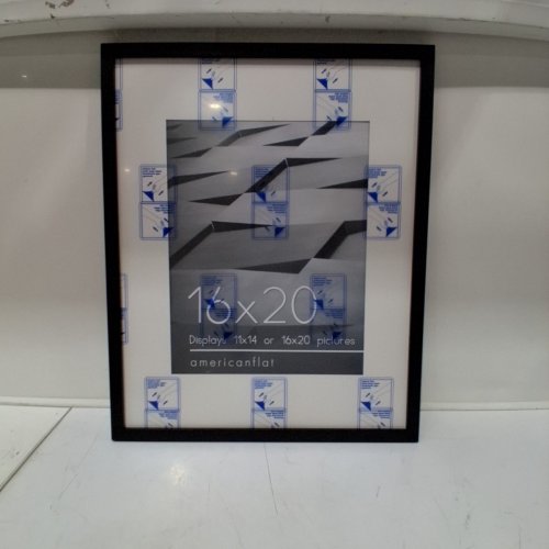 AMERICANFLAT PICTURE FRAME WITH POLISHED PLEXIGLASS - 16"X20" - BLACK image 2