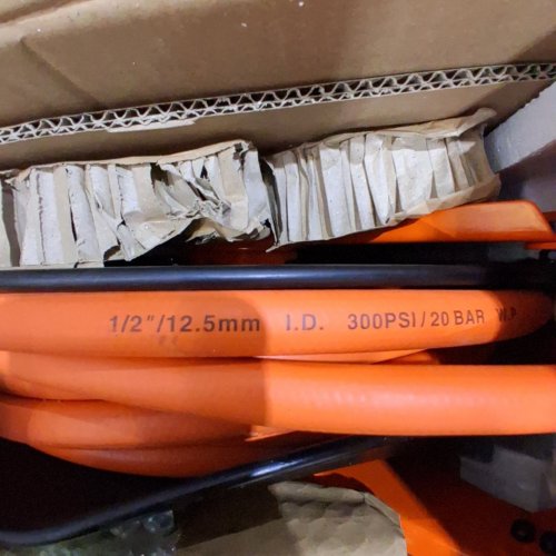 VEVOR RETRACTABLE AIR HOSE REEL - 1/2" X 50FT - ORANGE (MODEL: NTS-A20B) image 6
