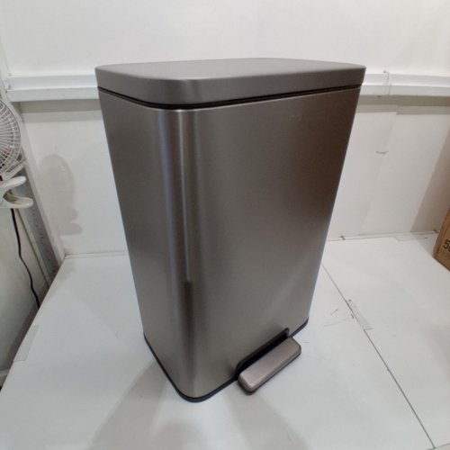 EKO MADISON BRUSHED STAINLESS STEP TRASH/GARBAGE CAN/BIN - 50L - STAINLESS STEEL (MODEL: EK9361MT-50L) image 3