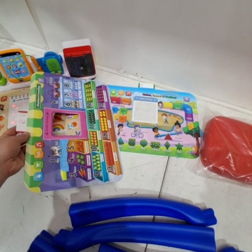 VTECH EXPLORE & WRITE ACTIVITY DESK - MULTICOLOR image 5