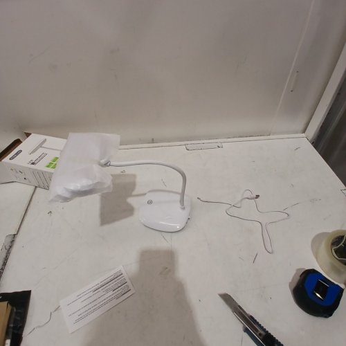 LED DESK LAMP - WHITE (ITEM: L03) image 3