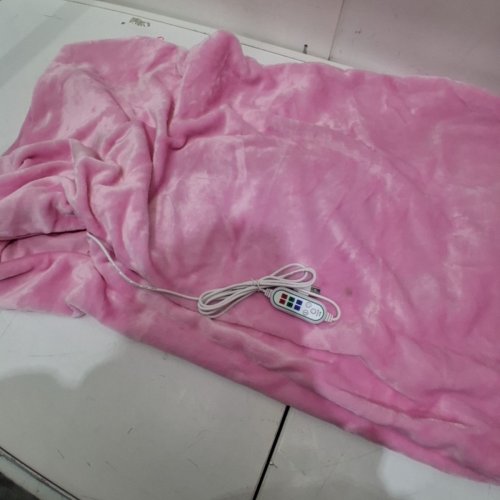 ELECTRIC HEATED SHAWL WRAP - 37" X 24" - PINK image 3