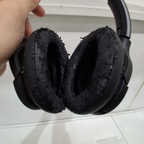 SONY H.EAR ON 3 WIRELESS NOISE-CANCELING HEADPHONES - BLACK - (MODEL: WH-H910N/BM) image 4
