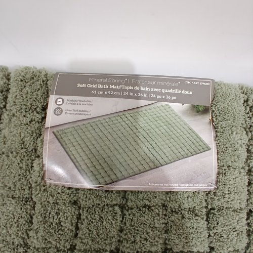 MINERAL SPRING PLUSH GRID BATH MAT - 2FT X 3FT - GREEN (MODEL: 1796299) image 2