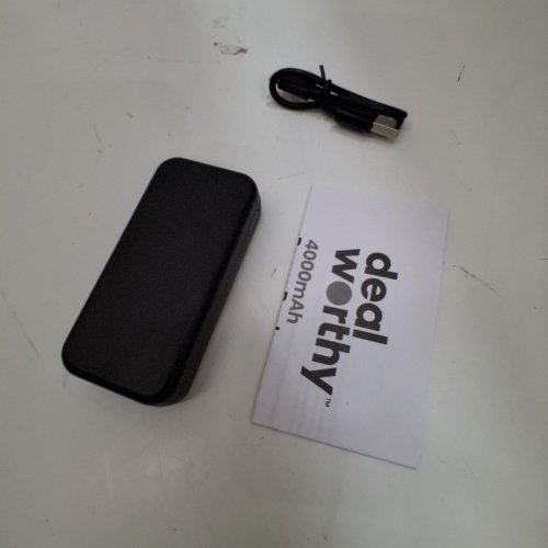 DEALWORTHY MINI POWER BANK WITH MICRO USB CABLE - 4000MAH - BLACK image 3