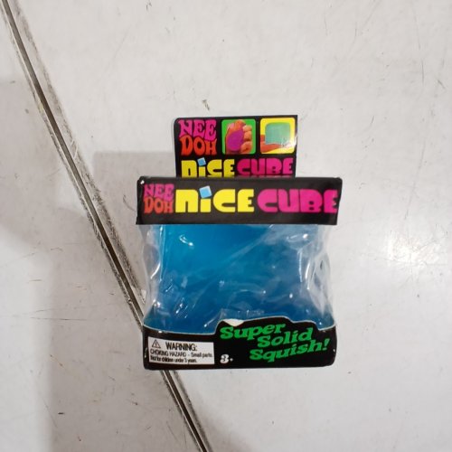 SCHYLLING NEEDOH JELLY STRESS NICE CUBE - BLUE image 2