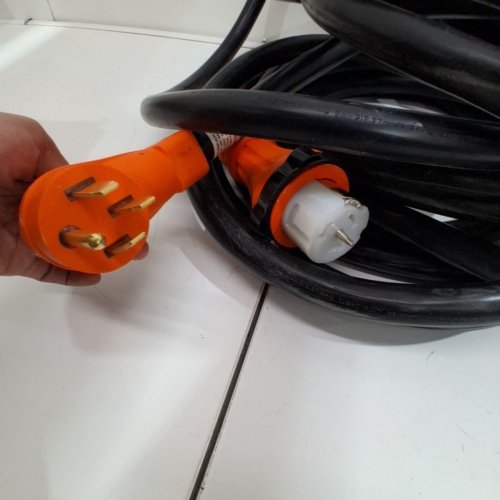 RV MARINE POWER GENERATOR ADAPTOR CORD - 45FT - 6AWG-3C + 8AWG/1C - BLACK/ORANGE image 4