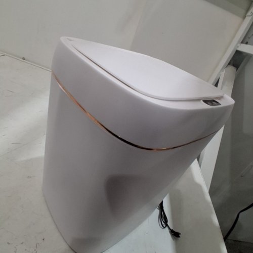 QIILU TOUCHLESS MOTION SENSOR TRASH CAN - 11L - WHITE /GOLD image 3