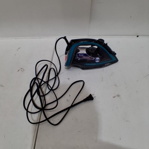 T-FAL ULTRAGLIDE PLUS ENHANCED STEAM IRON WITH CALCIUM COLLECTOR - BLACK/TEAL (MODEL: 1980969/FV5871Q0) image 3