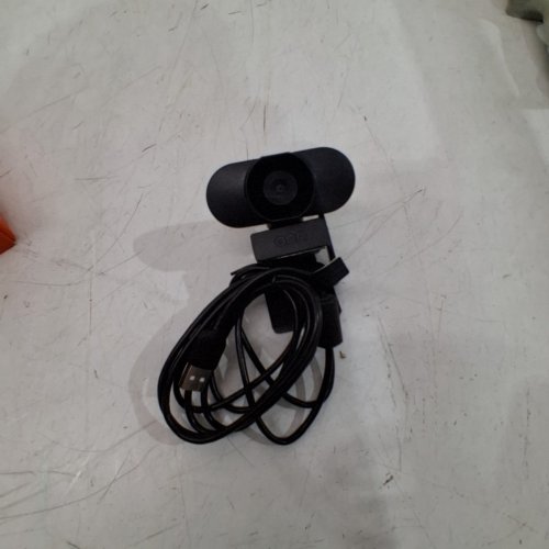 ONN 1440P SWIVEL HEAD WEBCAM - 6FT - BLACK (MODEL: 100123820) image 4