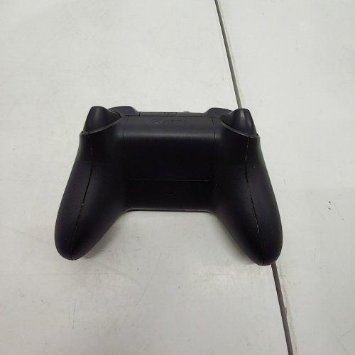 XBOX ONE CORE CONTROLLER - CARBON BLACK image 3