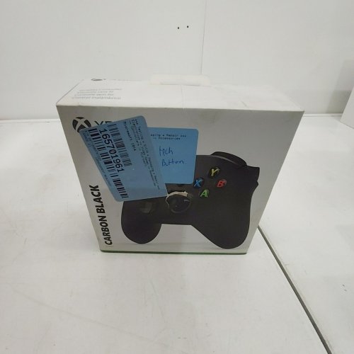 XBOX ONE CORE CONTROLLER - CARBON BLACK image 6