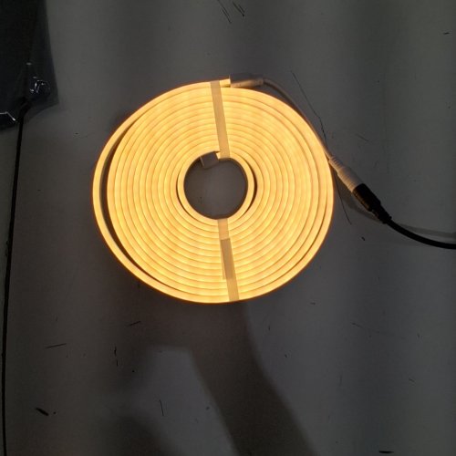 LAMOMO LED DIMMABLE STRIP LIGHTS - WITH REMOTE - 12 V, 16.5FT - MULTI image 2