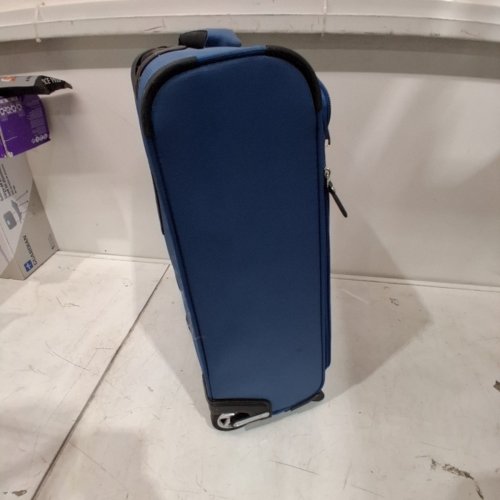 TRAVELPRO MAXLITE-5 SOFTSIDE EXPANDABLE SPINNER WHEEL LUGGAGE, 23" - BLUE image 7