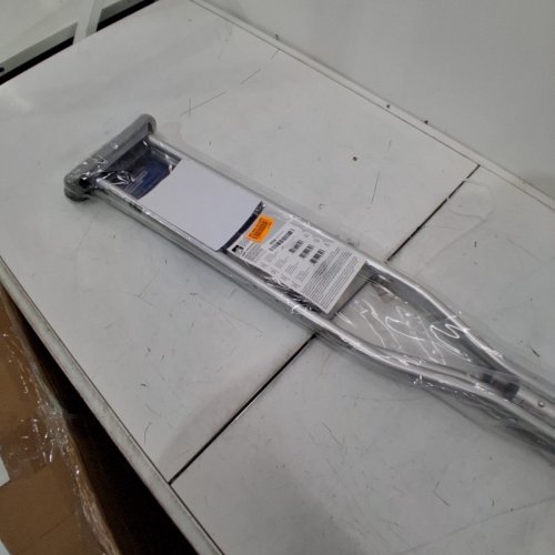 MEDLINE GUARDIAN STANDARD ADJUSTABLE CRUTCHES - 5.2FT TO 5.10FT - UP TO 300LB - ALUMINUM (MODEL: MDSV80535LFH) image 3