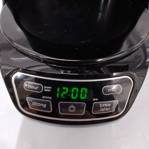 BLACK+DECKER PROGRAMMABLE COFFEEMAKER - UPTO 12-CUPS- BLACK (MODEL: CM1110BC-1) image 2
