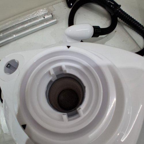 CONAIR UPRIGHT FABRIC STEAMER FOR CLOTHING - WHITE (MODEL: GS7NXRC) image 4