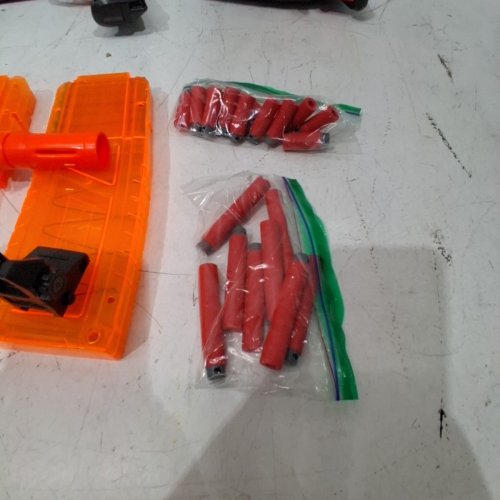 ZURU XSHOT SKINS PRO ANIME LONG SHOT BLASTER WITH 36 AIR POCKET TECHNOLOGY DARTS AND DART STORAGE - 140 FEET AWAY (MODEL: 36808) image 3