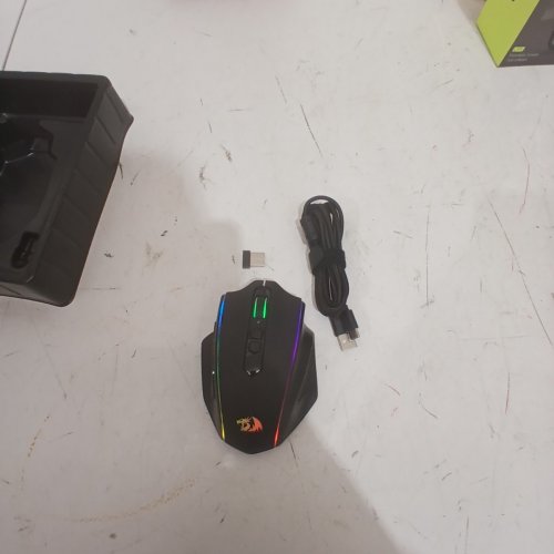 REDRAGON M686 RGB VAMPIRE ELITE WIRED AND WIRELESS GAMING MOUSE WITH 16000 DPI, CUSTOMIZABLE MACRO, AND 2.4GHZ RECEIVER - BLACK image 2