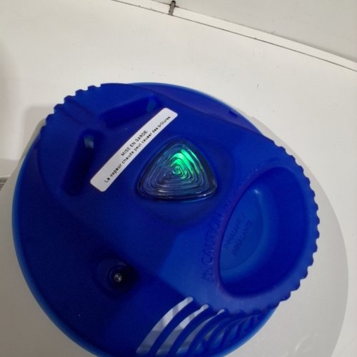 VICKS WARMSTEAM VAPORIZER, SMALL/MEDIUM ROOM VAPOURIZER FOR COUGH AND CONGESTION RELIEF - WHITE/BLUE (MODEL: V150SGNLC) image 2