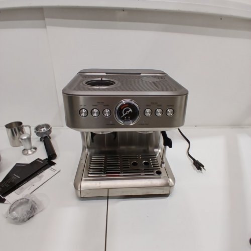 CHEFMAN CREMA SUPREME 15 BAR ESPRESSO MACHINE WITH MILK FROTHER - 30 GRIND SETTINGS, 3L REMOVABLE WATER TANK - STAINLESS STEEL - (MODEL: RJ54-G-SS-CA) image 3