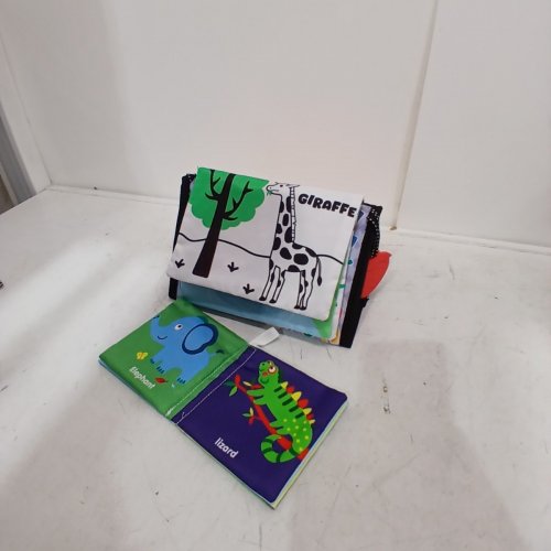 SMART BABY SENSORY CLOTH BOOK WITH SEVERAL COMPARTMENTS - MULTICOLOR image 2
