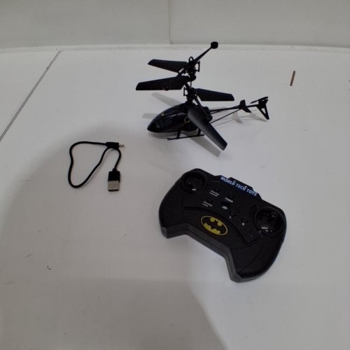 WORLD TECH TOYS BATMAN MINI RC HELICOPTER - BLACK (MODEL: 35523) image 4