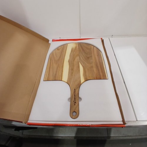KITCHENSTAR ACACIA WOOD PIZZA PEEL CUTTING AND SERVING BOARD - 16" - BROWN image 2