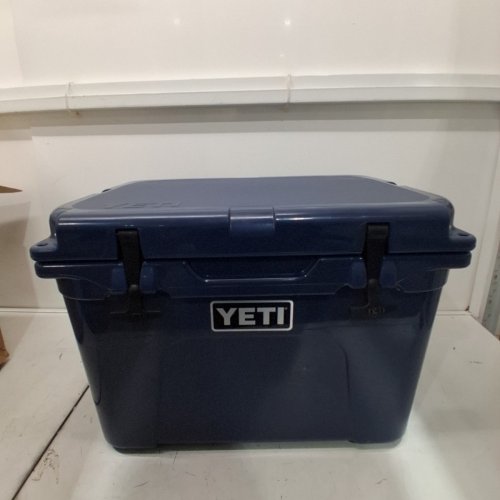 YETI TUNDRA 35 COOLER - 26.8L - NAVY -(MODEL: 3717) image 4