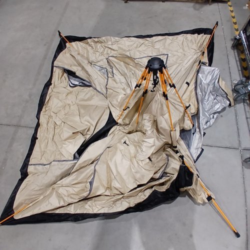 EASY SETUP WATERPROOF CAMPING TENT FOR 3-4 PERSONS WITH VENTILATION WINDOWS - TAN / BLACK image 3