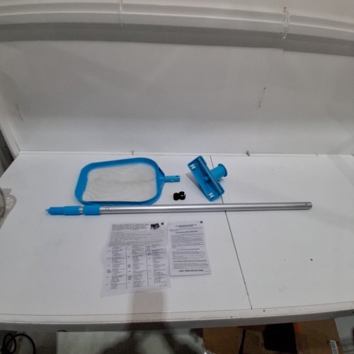 INTEX BASIC POOL MAINTENANCE KIT FOR ABOVE GROUND POOLS - 94" TELESCOPIC POLE image 2