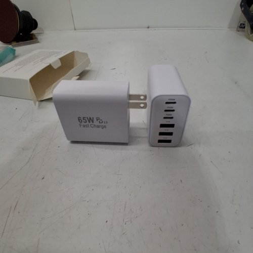 2PK LUCKYASIN 6-PORT TYPE C FAST CHARGING WALL BLOCKS - 65W - WHITE image 3