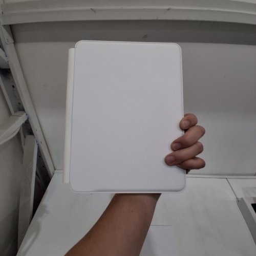 ULTRA-SLIM MAGNETIC WIRELESS KEYBOARD CASE - FOR IPAD 10TH GEN 10.9", IPAD 11" (A16) - WHITE (STYLE: MAGIC X8) image 5