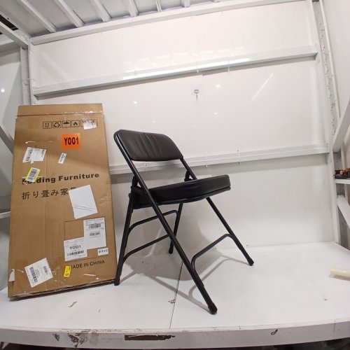 TAO ONE FOLDING CHAIR WITH THICK CUSHIONED SEAT - BLACK image 2