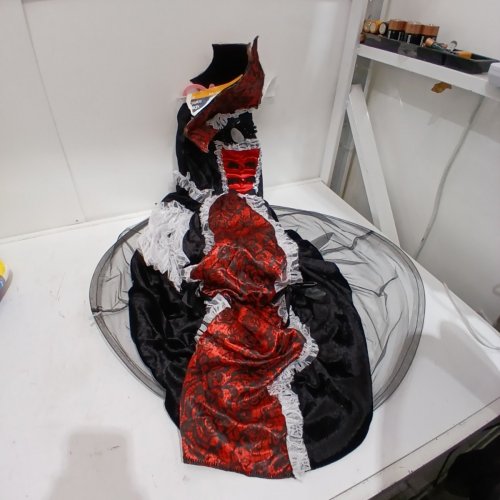 GIRL'S QUEEN OF THE DEAD DRESS WITH COLLAR - MEDIUM 8-10 - BLACK / RED (ITEM: 14977M) image 2