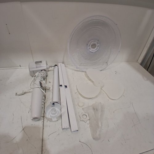 TOOLTECH 3-SPEED OSCILLATING PEDESTAL FAN - 16" - WHITE (MODEL: 100077) image 3