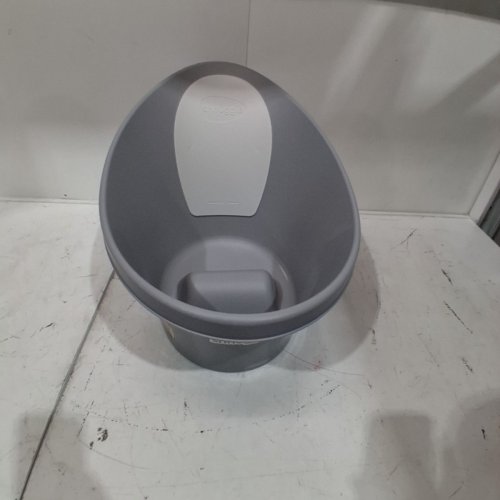 SHNUGGLE NEWBORN BABY BATH WITH BUILT IN SUPPORT BUMP AND SOFT BACKREST - 23" X 15" X 11" - GREY image 2