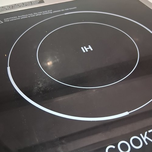 COOKTAO STAINLESS STEEL INDUCTION COOKTOP - 1800W - BLACK/SILVER (MODEL: HL-CC05) image 5