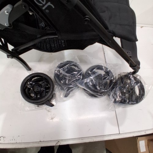 INGENUITY 3DLITE SUMMER INFANT FOLDABLE CONVENIENCE STROLLER - 50LB CAP - BLACK image 4