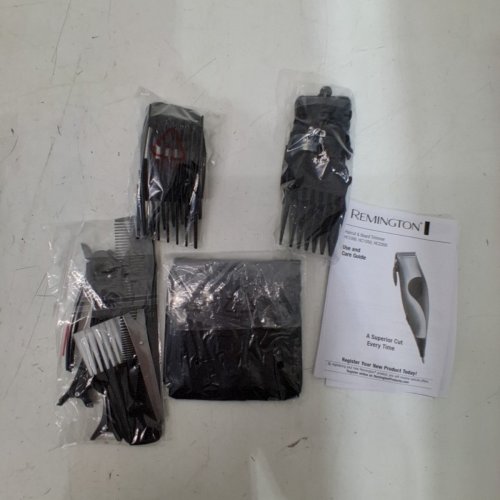 19PC REMINGTON HAIR CUTTING KIT WITH STAINLESS STEAL BLADES (MODEL:HC2000) image 3