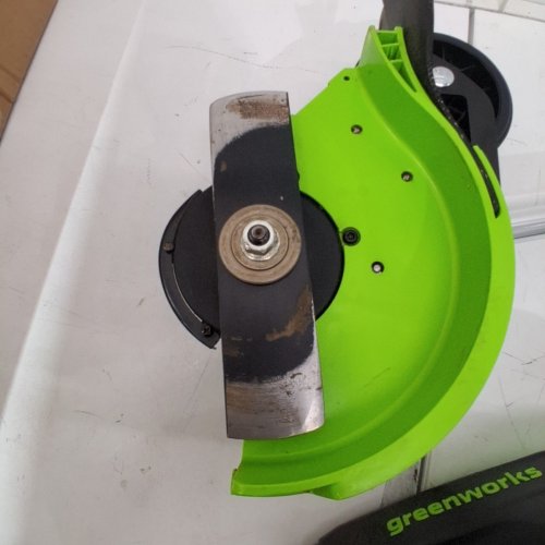 **TOOL ONLY** GREENWORKS 8" BRUSHLESSCORDLESS EDGER - 80V - GREEN/BLACK (MODEL:ED80L02) image 4