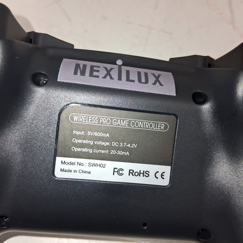 NEXILUX WIRELESS PRO GAME CONTROLLER - BLACK (MODEL: SWH02) image 4