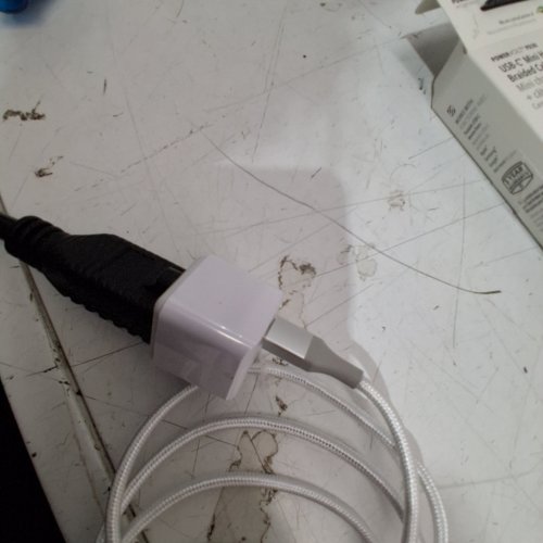 SCOSCHE POWERVOLT™ MINI WALL CHARGER WITH USB-C TO USB-C BRAIDED CABLE - 30W - 8FT - WHITE/SILVER - (MODEL: HPD30CCB8W-SP) image 2