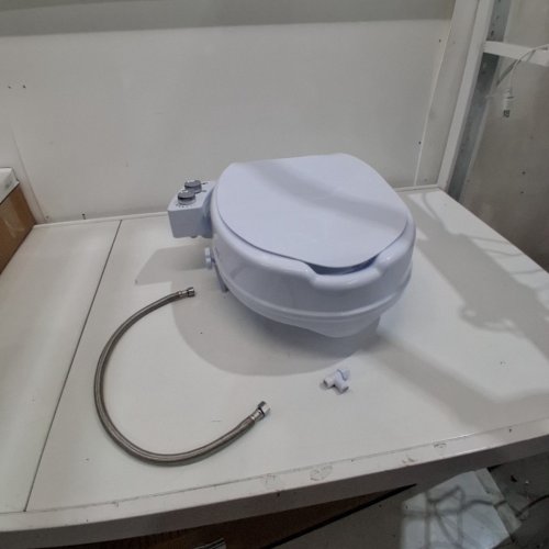 DRIVE MEDICAL PRESERVE TECH RAISE TOILET SEAT WITH BIDET- WHITE- (MODEL-RTL12C005-WH) image 2