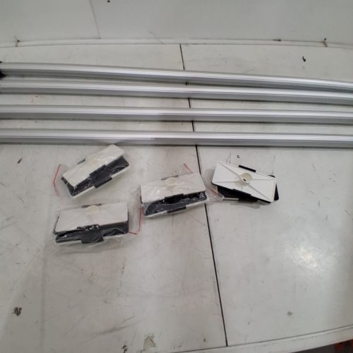 4PK SHINMING DUST BARRIER TELESCOPIC EXTENDABLE TENSION SUPPORT POLES SET WITH END ATTACHMENTS AND STORAGE BAG - 12FT - SILVER / BLACK (MODEL: XM-2607-12FT) image 3