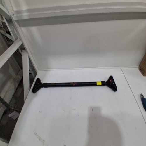 SPORTNEER ADJUSTABLE WIDTH LOCKING MECHANISM NO SCREWS AT HOME PULL UP BAR - 29.5" - 37" 400LBS MAX - BLACK/ORANGE - (MODEL: Y22-82000-90) image 2