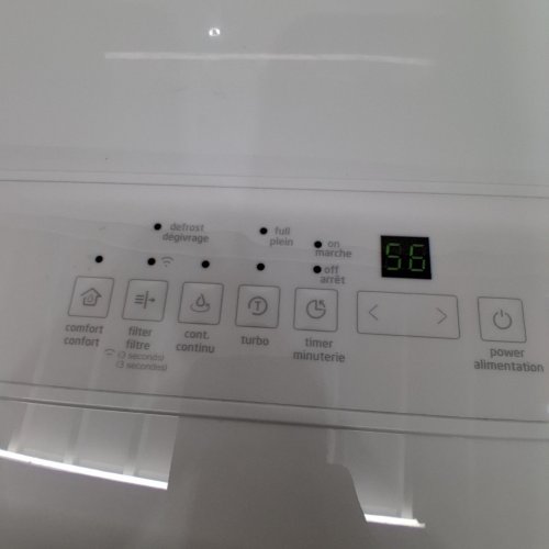 MIDEA ENERGY STAR CERTIFIED DEHUMIDIFIER WITH REUSABLE AIR FILTER AND APP CONTROL - 4,500 SQ.FT - 23.6L - WHITE (MODEL: MAD50C1AWS-A) image 2