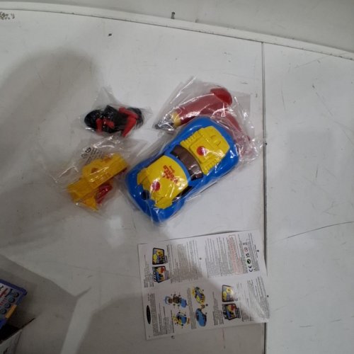PUP GO RACING CAR BUILDING SET WITH DRILL - AGES 3+ - BLUE/YELLOW image 2